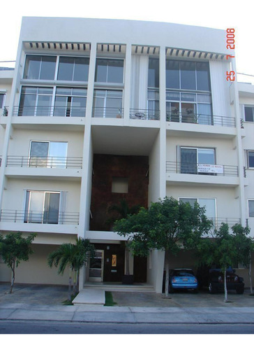 Venta Departamento Supermanzana 16 En Cancún