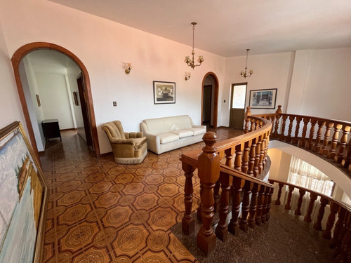 ¡venta! Casa Quinta En Urb. El Castaño, Maracay.