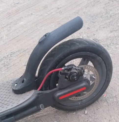 Imagen 6 de 9 de Guardabarro Deportivo (no Vibra, No Se Rompe) Xiaomi M365