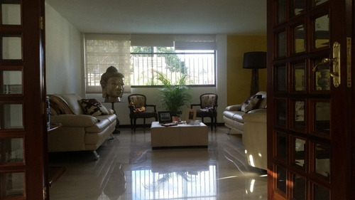 Imagen 2 de 26 de Casa En Venta 22-4134 En Cumbres De Curumo 04120104330