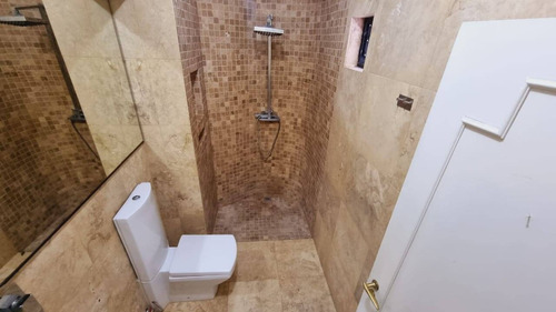Imagen 20 de 30 de Ha Apartamento En Venta En El Parral Res. Laocoonte Valencia