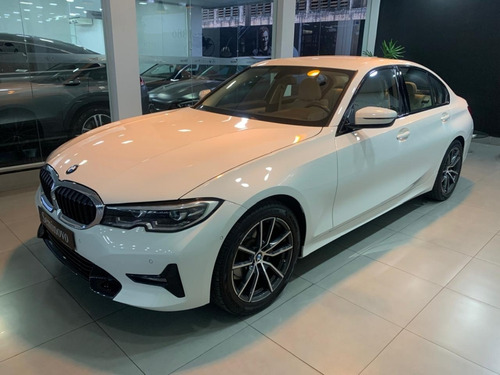 BMW 320i Sport