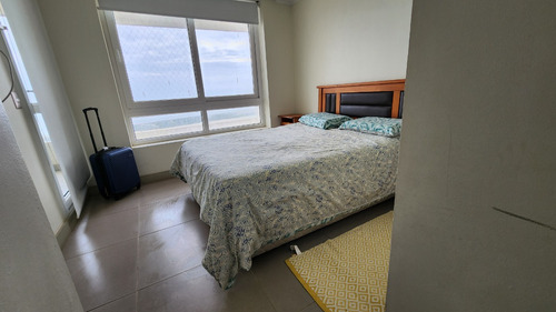 Excelente Depto 2 Dorm. Condominio Laguna Del Mar/ La Serena