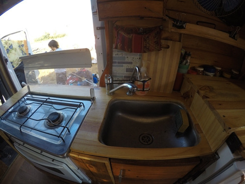 Imagen 18 de 22 de Renault Master 2013 2.3 T4 Dci130 L1h1 Aa Furgon Corto