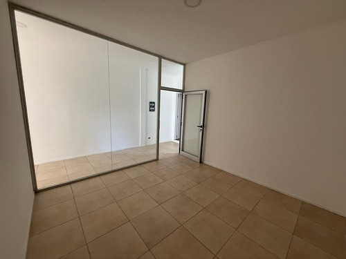 Oficina En Alquiler En Verdi 57, Pilar, G.b.a. Zona Norte