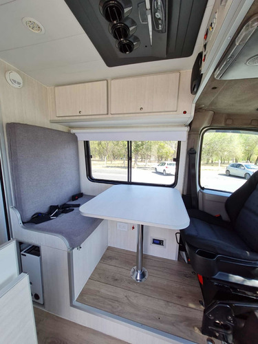 Equipamiento De Motorhome