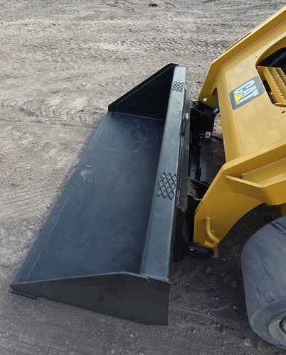 2018 Mini Cargador Caterpillar 272d2