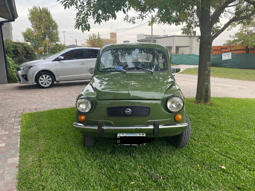 Imagen 2 de 6 de Fiat 600 S