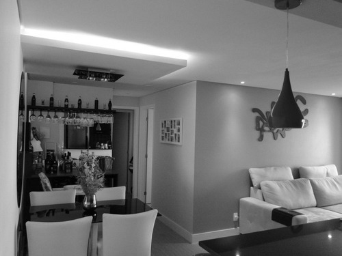 Imagem 3 de 15 de Apartamento À Venda Em Com 60m², 2 Dormitórios E 1 Vaga - La1628