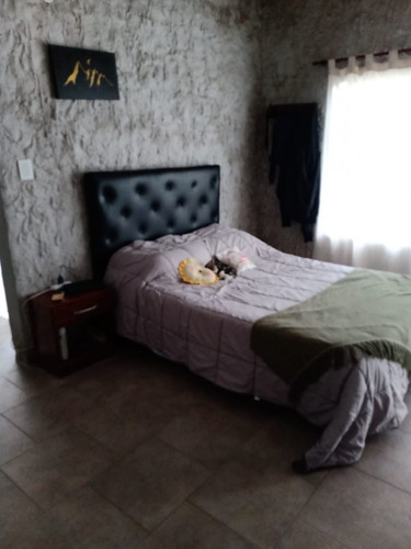 Imagen 7 de 10 de Oportunidad- Casa 4 Ambientes Cochera Y Quincho