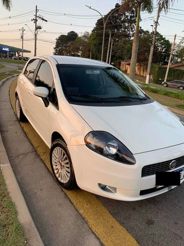Fiat Punto 2011 1.4 Attractive Flex 5p