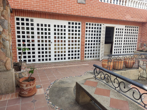 Imagen 7 de 16 de Rentahouse Celeste Nuñez 04244475408 Cod 2211475