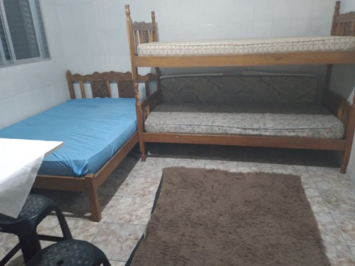 Imagem 4 de 8 de Kitnet Para Temporada Praia Grande