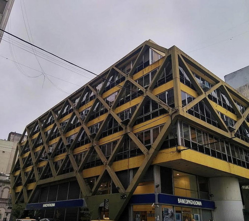 Imagen 4 de 20 de Enorme Oficina Con Una Excelente Ubicacion En Pleno Centro Y Con 9 Cocheras