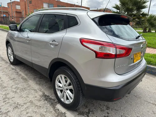 Nissan Qashqai ADVANCE 2.0 MEC 4X2