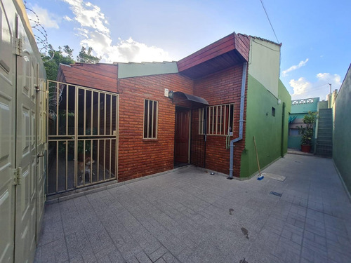 Imagen 2 de 11 de Venta Vivienda Para Dos Familias
