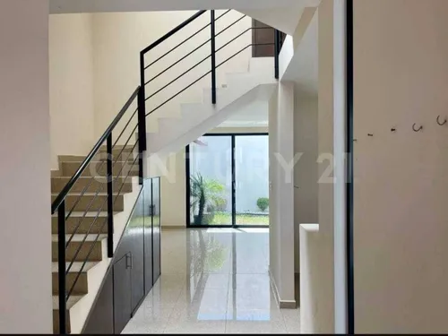 Casa En Venta En Britania La Calera, Puebla.