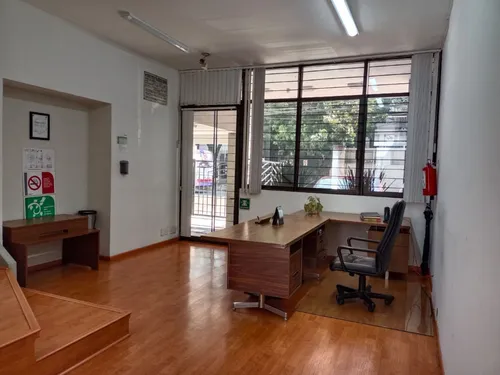 Casa Con Uso De Suelo En Venta En Col. Anzures, Miguel Hidalgo!!