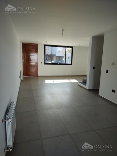 Imagen 3 de 30 de Duplex En Venta - Chacras Del Norte Ii - Córdoba