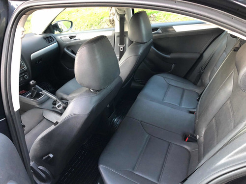 Volkswagen Vento 2.0 Advance I 110cv 2011