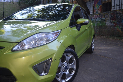 Ford Fiesta Kinetic Design 1.6 Design 120cv Titanium 2013