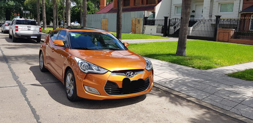 Hyundai Veloster 1.6 6at 130cv