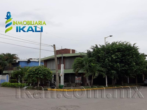Imagen 1 de 10 de Casa Sola En Renta 27 De Septiembre