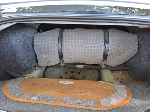 Imagen 12 de 20 de Ford Fiesta Max 1.6 Ambiente Plus Con Gnc