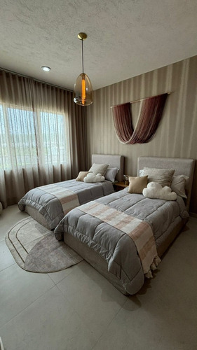 Casa En Venta En La Vista Residencial El Refugio Queretaro