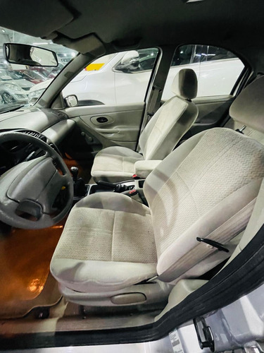 Ford Contour GL V6 MT