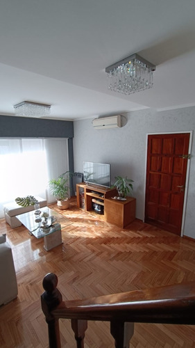 Imagen 4 de 26 de Duplex De 4 Ambientes En Venta Ubicado En El Centro De Villa Ballester.