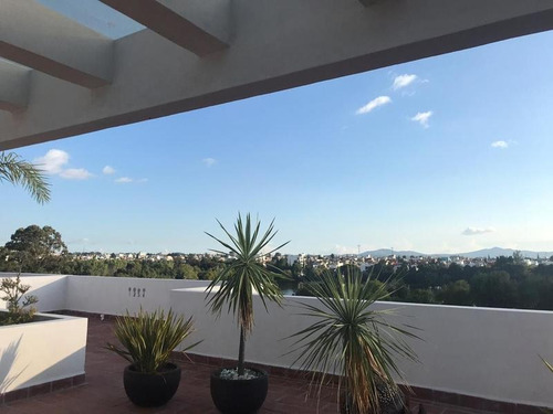 Imagen 19 de 30 de Departamento En Venta En Bugambilias (vista Laguna)
