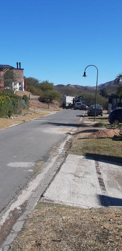 Imagen 4 de 6 de Gran Oportunidad!! Lote De 720 M2 En Venta En Terrazas De Villa Allende. Cba.