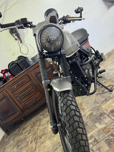 Royal Enfield Scram 411