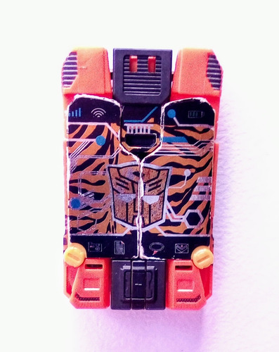Transformers Generations Titan Return Legend Class Stripes (Usado)