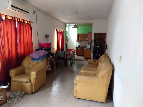 Imagen 3 de 18 de A La Venta Propiedad Con Amplio Terreno Y Dos Viviendas