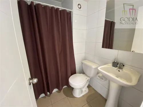 Departamento En Arriendo De 2 Dorm. En Recoleta