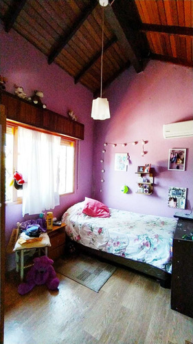 Se Vende Casa 4 Dormitorios Ene Gral Flores Y Propios