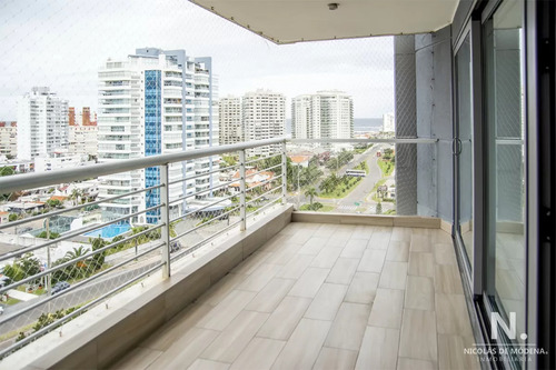 Espectacular Apartamento De 3 Suites En Venta Frente Al Mar