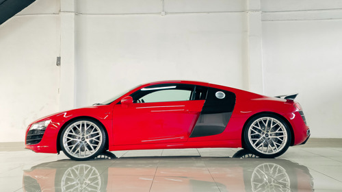 Audi R8 5.2l V10 Quattro R-tronic At