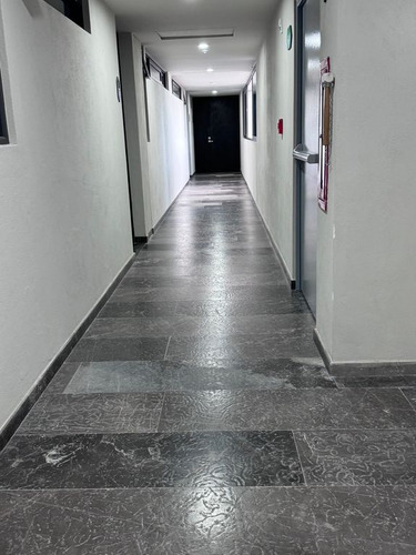 Departamento De Lujo En Venta En Punto Sur
