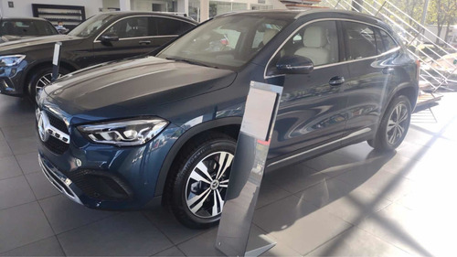 Imagen 1 de 11 de Mercedes-benz Clase Gla 200 Progressive