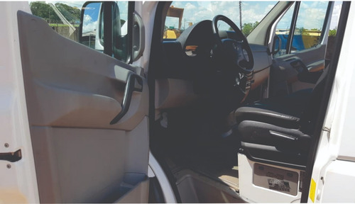 Imagem 4 de 13 de Van Furgão Mercedes Bens - Sprinter 515 Cdi