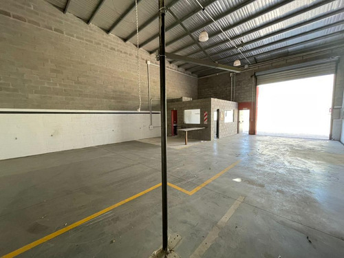 Micro Parque Industrial Depósitos En Venta Complejo Nogalis - Exaltación De La Cruz