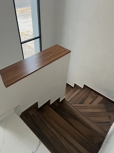 Venta De Hermosa Casa Con Excelentes Acabados En La Rioja Colima Al Noreste
