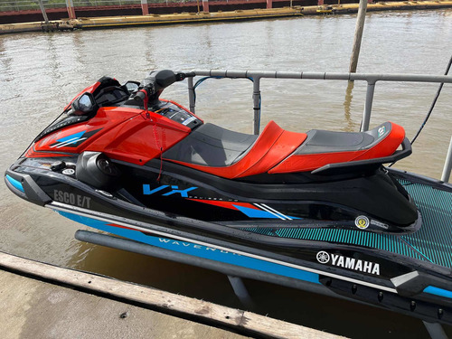 Imagen 2 de 17 de Yamaha Vx 1800 Ho Cruiser Audio