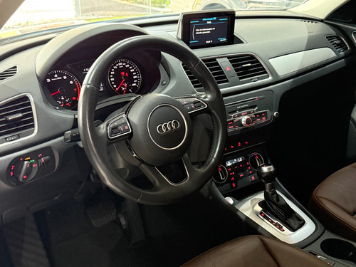 Audi Q3 Q3 1.4 TFSI Ambiente S Tronic (Flex)