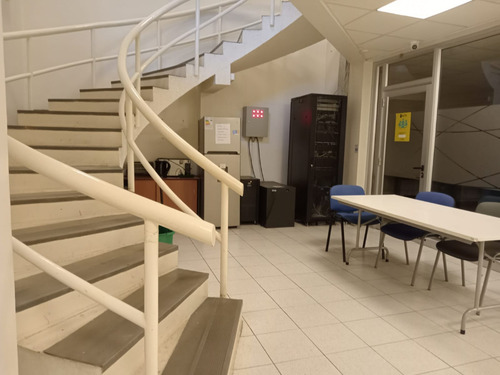 Vrp Arriendo Estupendo Local Comercial Sector Poniente 160uf