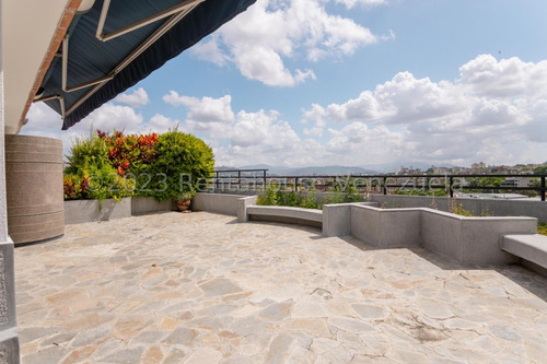 Vendo Apartamento Penthouse Varios Niveles Altamira Yf