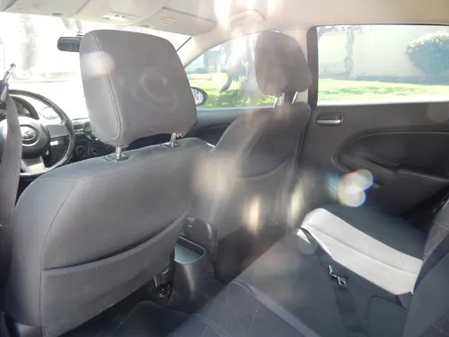 Mazda 2 1.5 Mt